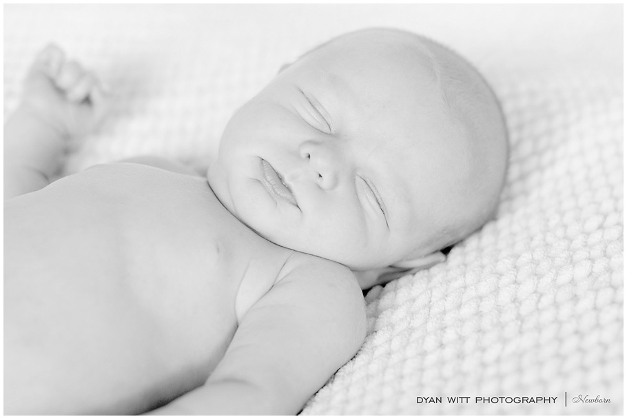 Norfolk Virginia Beach Newborn Photographer