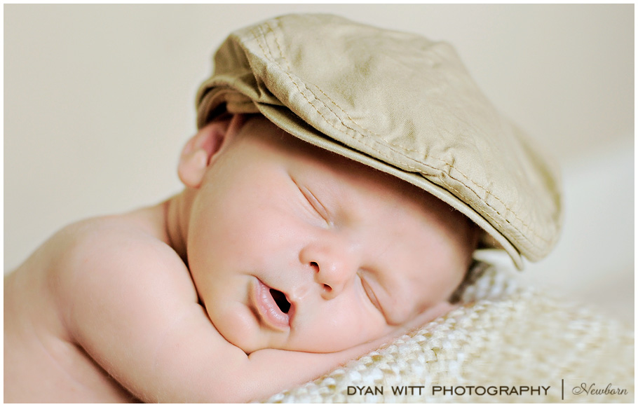 Norfolk Virginia Beach Newborn Photographer